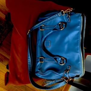 Large dooney and Bourke blue used once